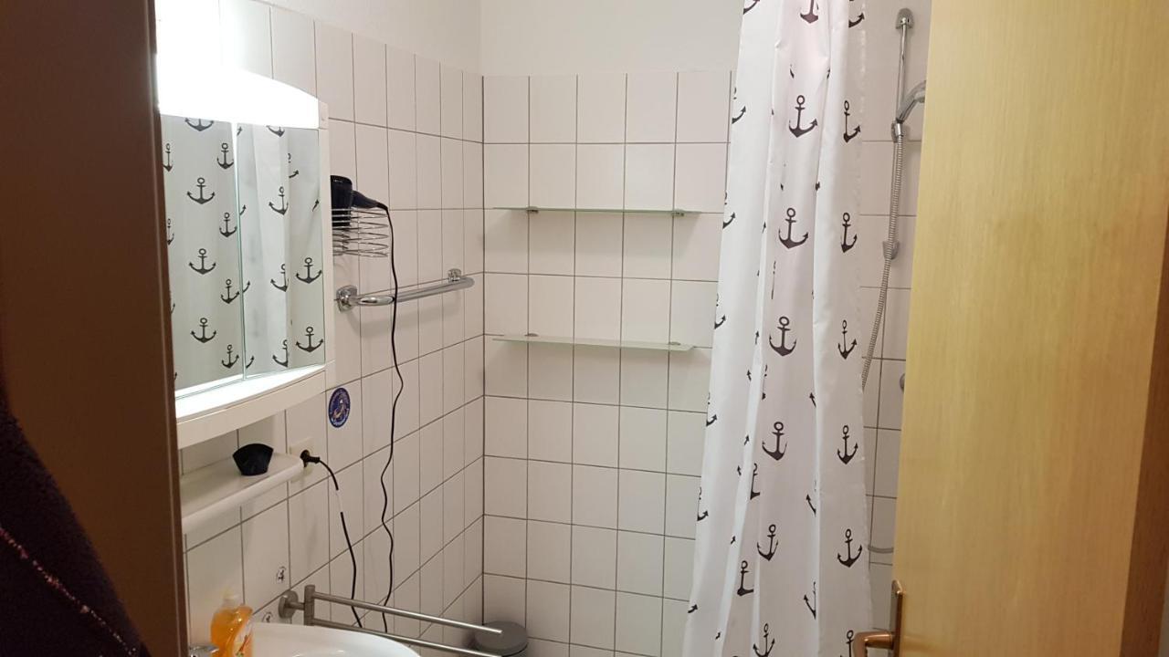 Kleine Mowe Ferienwohnung Dornumersiel Luaran gambar